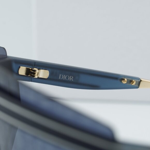 Dior DIORCLUB M2U 31B8 Shield Sunglasses - Matte Navy Blue main image 11